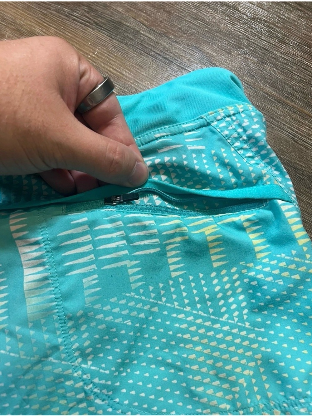 Patagonia Womens Nine Trails Short Size XL Athletic teal Stretch - Picture 8 of 11
